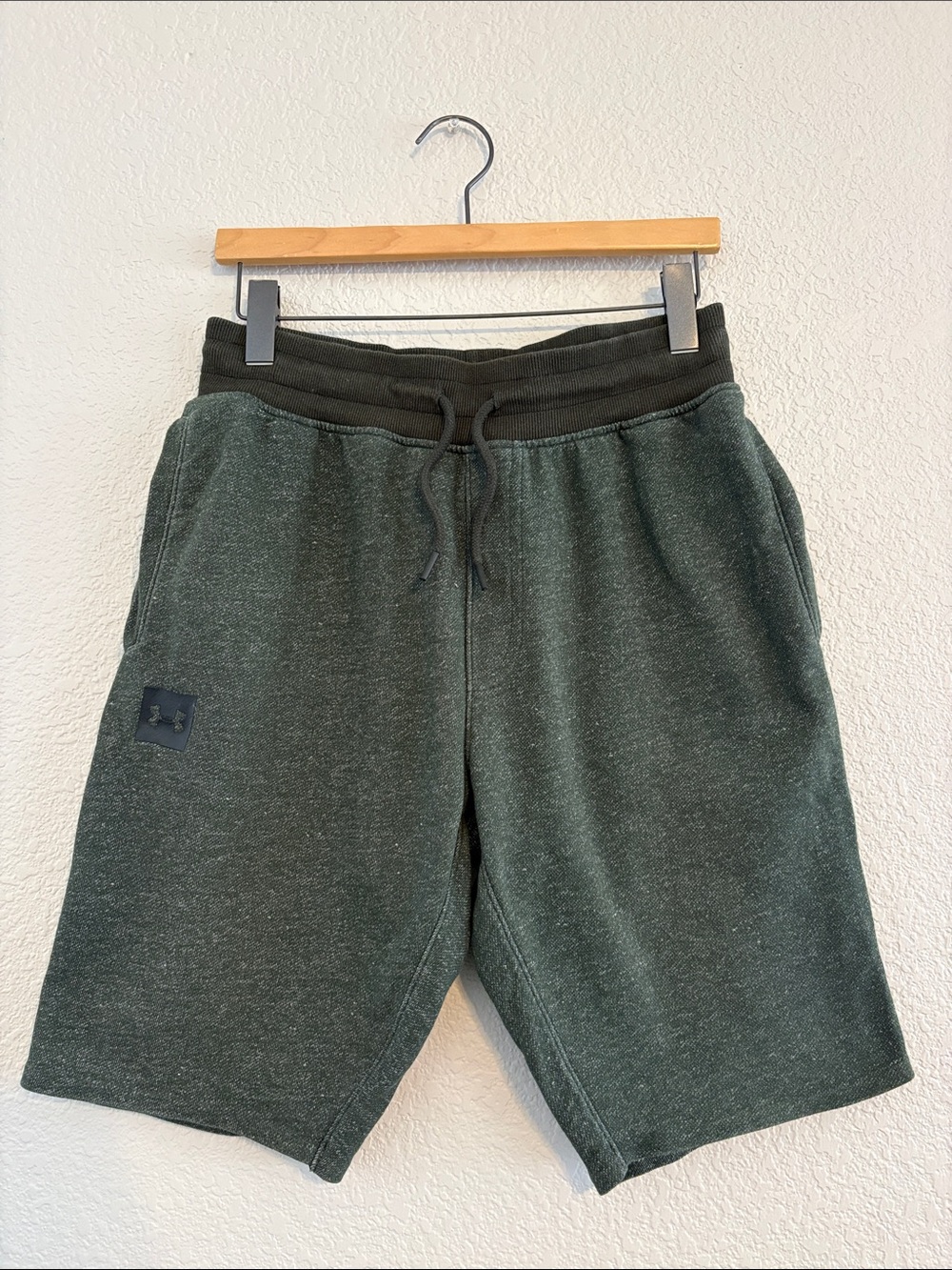 Under Armour Fitted Fleece Shorts